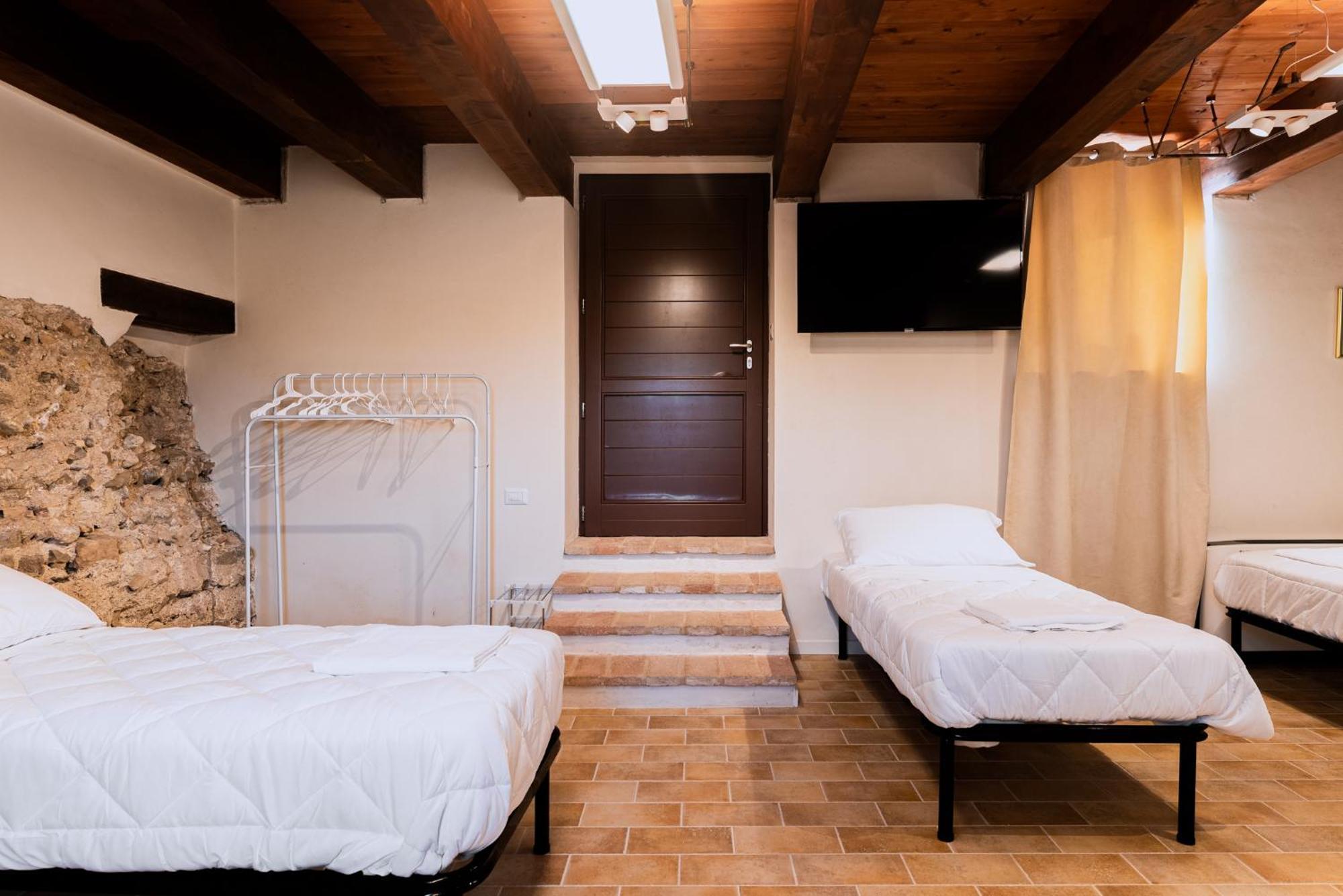 Porta Gemina History Lodge 우르비사글리아 외부 사진